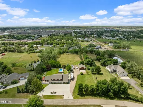 View/Area - 3319 11th Ave E, Williston, ND 58801 photo 6 of 8