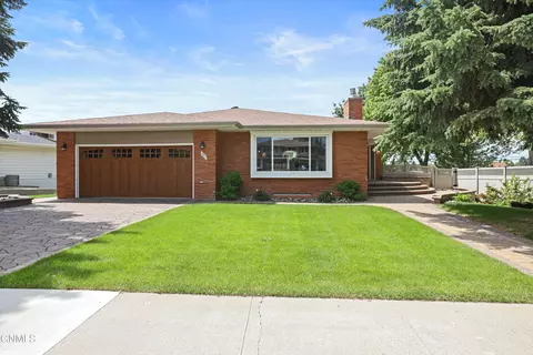 13011305 4th Ave E, Williston, ND 58801
