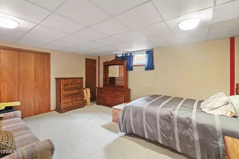 Bedroom - 13011305 4th Ave E, Williston, ND 58801 photo 6 of 6