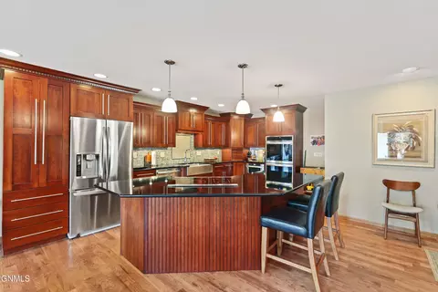 Kitchen - 13011305 4th Ave E, Williston, ND 58801 photo 1 of 6