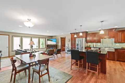 Dining - 13011305 4th Ave E, Williston, ND 58801 photo 1 of 2
