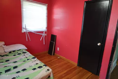 Bedroom - 1106 Riverview Ave, Bismarck, ND 58504 photo 4 of 6