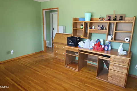 Bedroom - 1106 Riverview Ave, Bismarck, ND 58504 photo 1 of 6