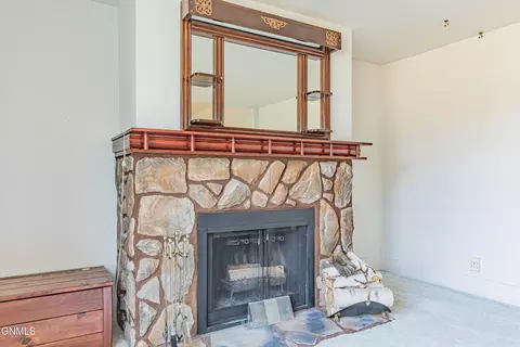 Living - 253 1st St NE, Garrison, ND 58540 photo 2 of 5