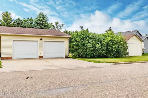 Other - 253 1st St NE, Garrison, ND 58540 photo 23 of 25