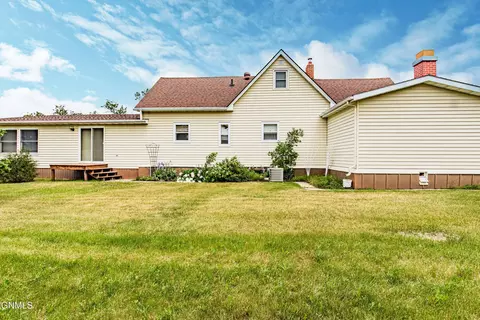 Exterior - 253 1st St NE, Garrison, ND 58540 photo 3 of 5