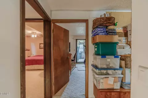 Entry Way - 507 9th Ave NW, Mandan, ND 58554 photo 3 of 3