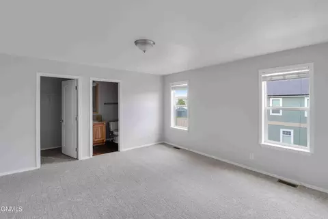 Bedroom - 611 40th St E, Williston, ND 58801 photo 1 of 3