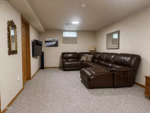 31 Mcdougall Dr, Lincoln, ND 58504 photo 29