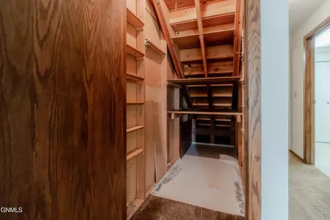 Other - 467 E Brandon Dr, Bismarck, ND 58503 photo 12 of 21