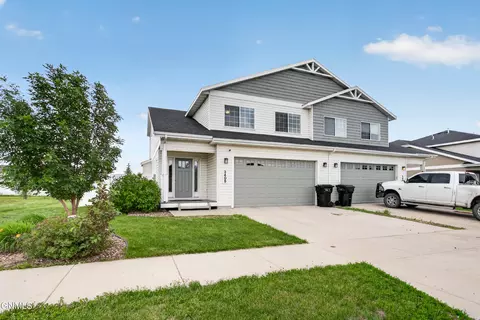 3405 33rd St W, Williston, ND 58801