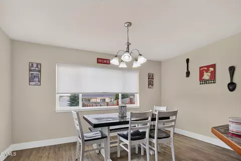 Dining - 3405 33rd St W, Williston, ND 58801 photo 2 of 2