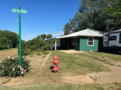 102 W Texas St, Isabel, SD 57633
