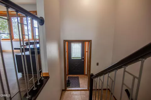 Entry Way - 1000 1st Ave NW, Beulah, ND 58523 photo 1 of 2