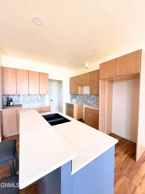Kitchen - 3016 28th Ct W, Williston, ND 58801 photo 2 of 6