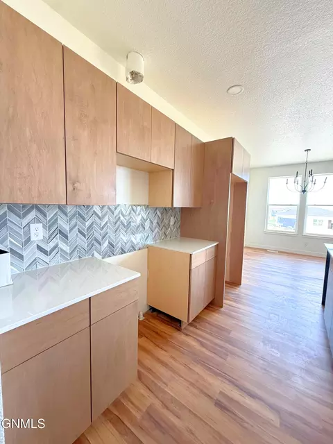 Kitchen - 3016 28th Ct W, Williston, ND 58801 photo 1 of 6