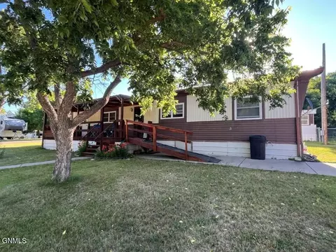 1732 Elm Ave, Mobridge, SD 57601 photo 23