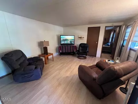 1732 Elm Ave, Mobridge, SD 57601 photo 6