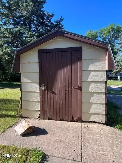 1732 Elm Ave, Mobridge, SD 57601 photo 22