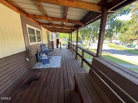 1732 Elm Ave, Mobridge, SD 57601 photo 16