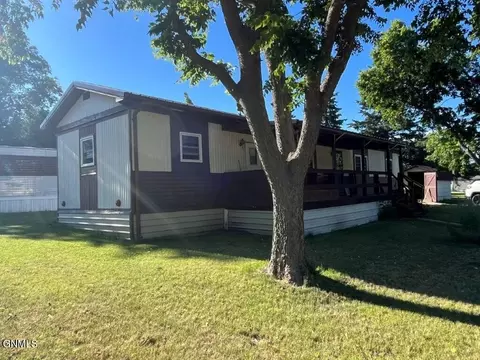 1732 Elm Ave, Mobridge, SD 57601 photo 17