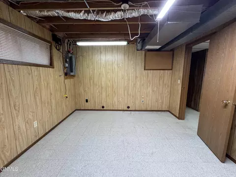 Other - 1004 North Ave, Hebron, ND 58638 photo 14 of 22