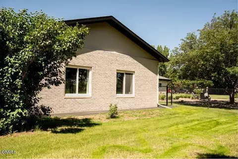 Exterior - 3118 13th Ave E, Williston, ND 58801 photo 9 of 19