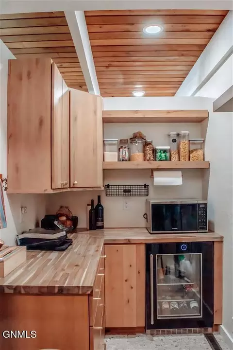 Kitchen - 3118 13th Ave E, Williston, ND 58801 photo 10 of 10