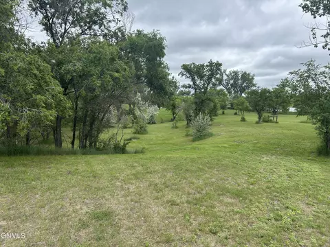Other - 3118 13th Ave E, Williston, ND 58801 photo 27 of 29