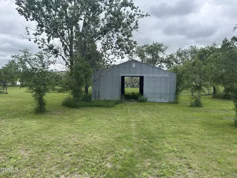 Other - 3118 13th Ave E, Williston, ND 58801 photo 25 of 29