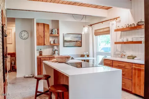 Kitchen - 3118 13th Ave E, Williston, ND 58801 photo 4 of 10