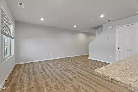 3312 Kenner Loop, Bismarck, ND 58504 photo 9