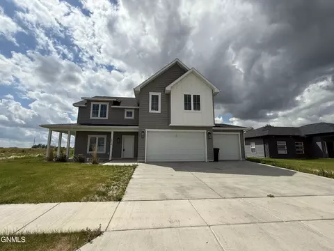 1815 36th Ave W, Williston, ND 58801 photo 1