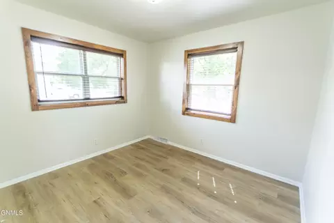 1733 Ryan Dr, Bismarck, ND 58501 photo 7
