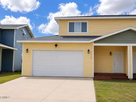 1134 9th St SW, Watford City, ND 58854