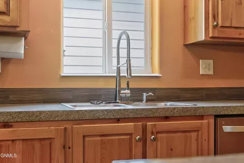 Kitchen - 12384 Rainbow Loop N, Epping, ND 58843 photo 4 of 4