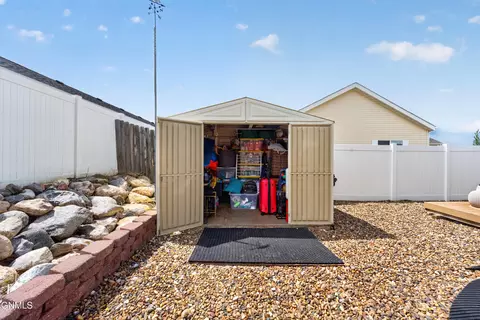 Exterior - 12384 Rainbow Loop N, Epping, ND 58843 photo 6 of 10