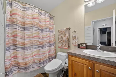 Bath - 12384 Rainbow Loop N, Epping, ND 58843 photo 1 of 2