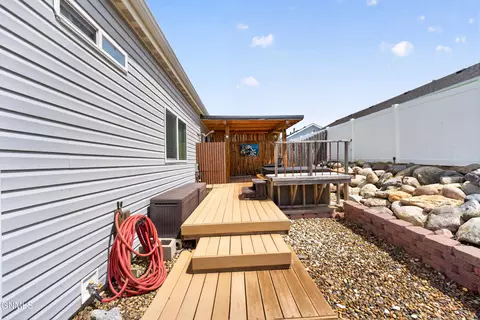 Exterior - 12384 Rainbow Loop N, Epping, ND 58843 photo 7 of 10