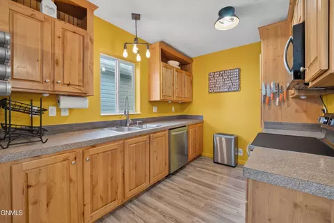 Kitchen - 12384 Rainbow Loop N, Epping, ND 58843 photo 1 of 4