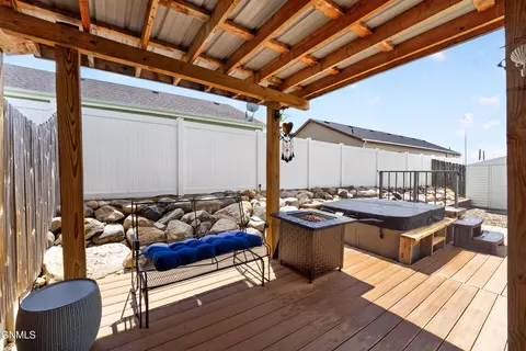 Exterior - 12384 Rainbow Loop N, Epping, ND 58843 photo 8 of 10