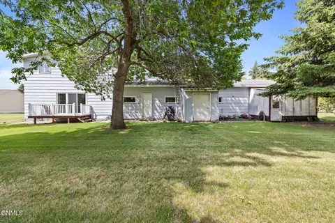 203 2nd Ave E, Ray, ND 58849 photo 38