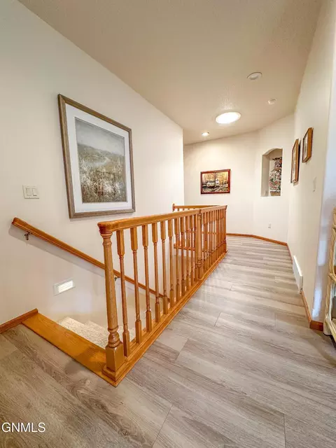 Entry Way - 1959 Mesquite Loop, Bismarck, ND 58503 photo 2 of 4