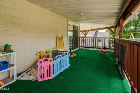 Exterior - 505 Collins Ave, Mandan, ND 58554 photo 7 of 7