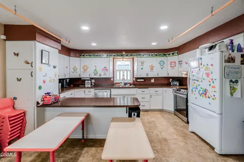 Kitchen - 505 Collins Ave, Mandan, ND 58554 photo 1 of 3