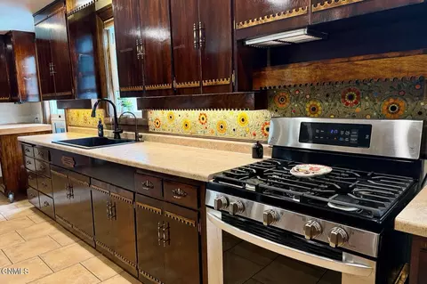 Kitchen - 4509 1st Ave W, Williston, ND 58801 photo 4 of 12