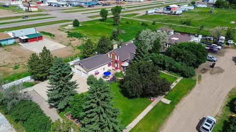 View/Area - 4509 1st Ave W, Williston, ND 58801 photo 4 of 10