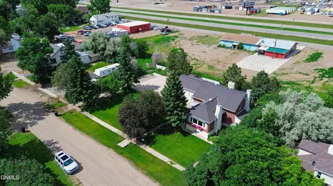 View/Area - 4509 1st Ave W, Williston, ND 58801 photo 5 of 10