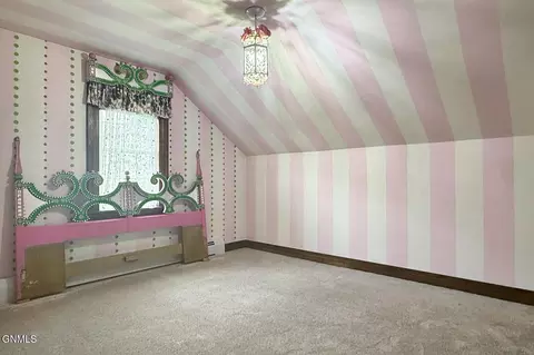 Bedroom - 4509 1st Ave W, Williston, ND 58801 photo 4 of 8