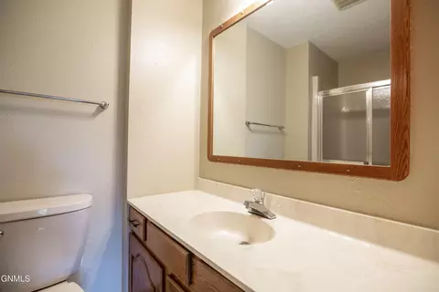 443 E Brandon Dr, Bismarck, ND 58503 photo 22